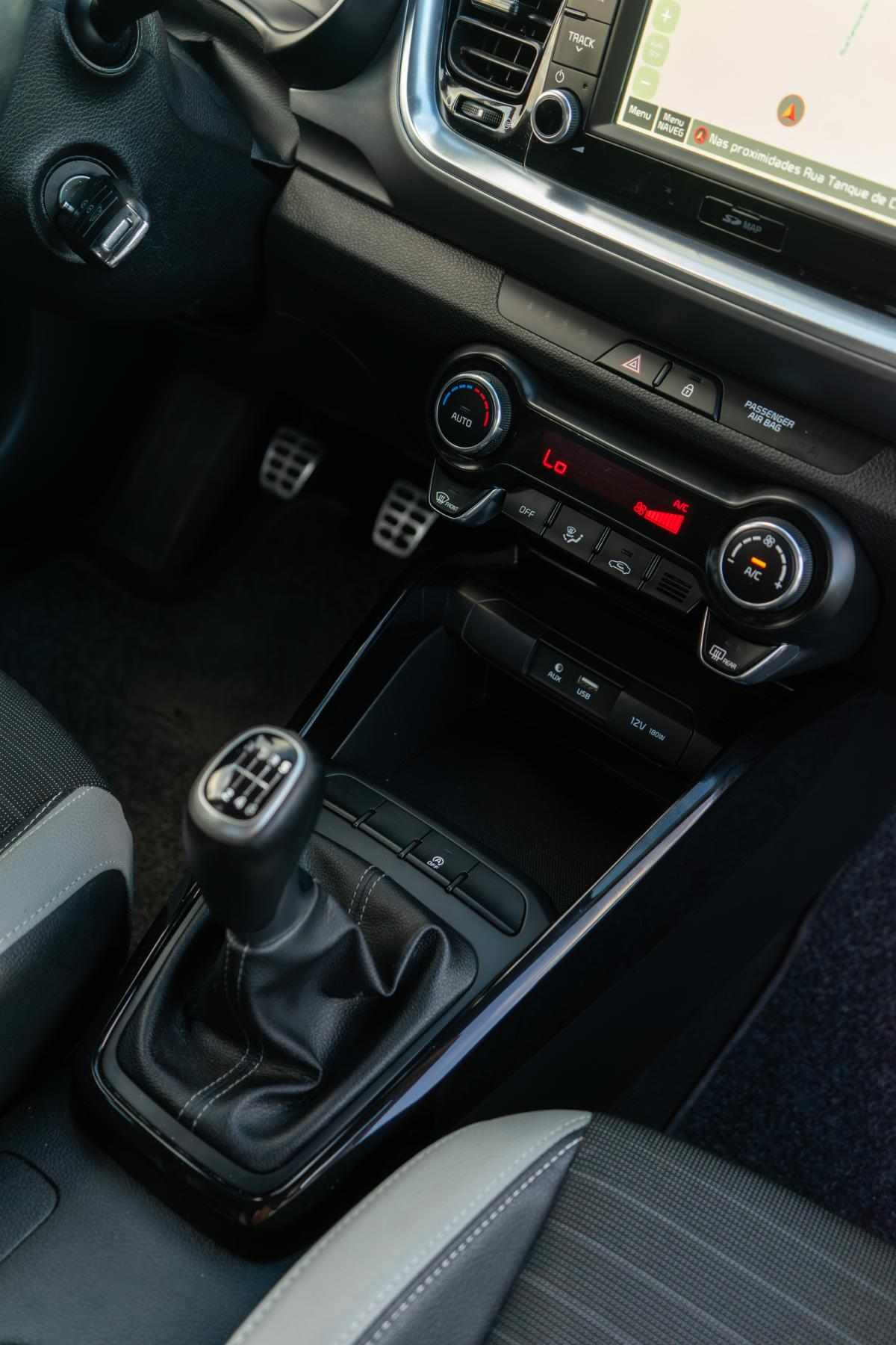 kia-stonic-1-0-t-gdi-2018-gasolina-998cc