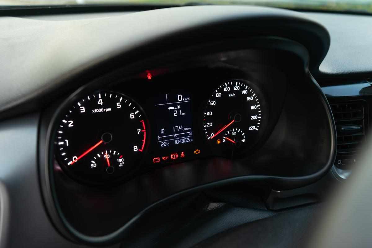 kia-stonic-1-0-t-gdi-2018-gasolina-998cc