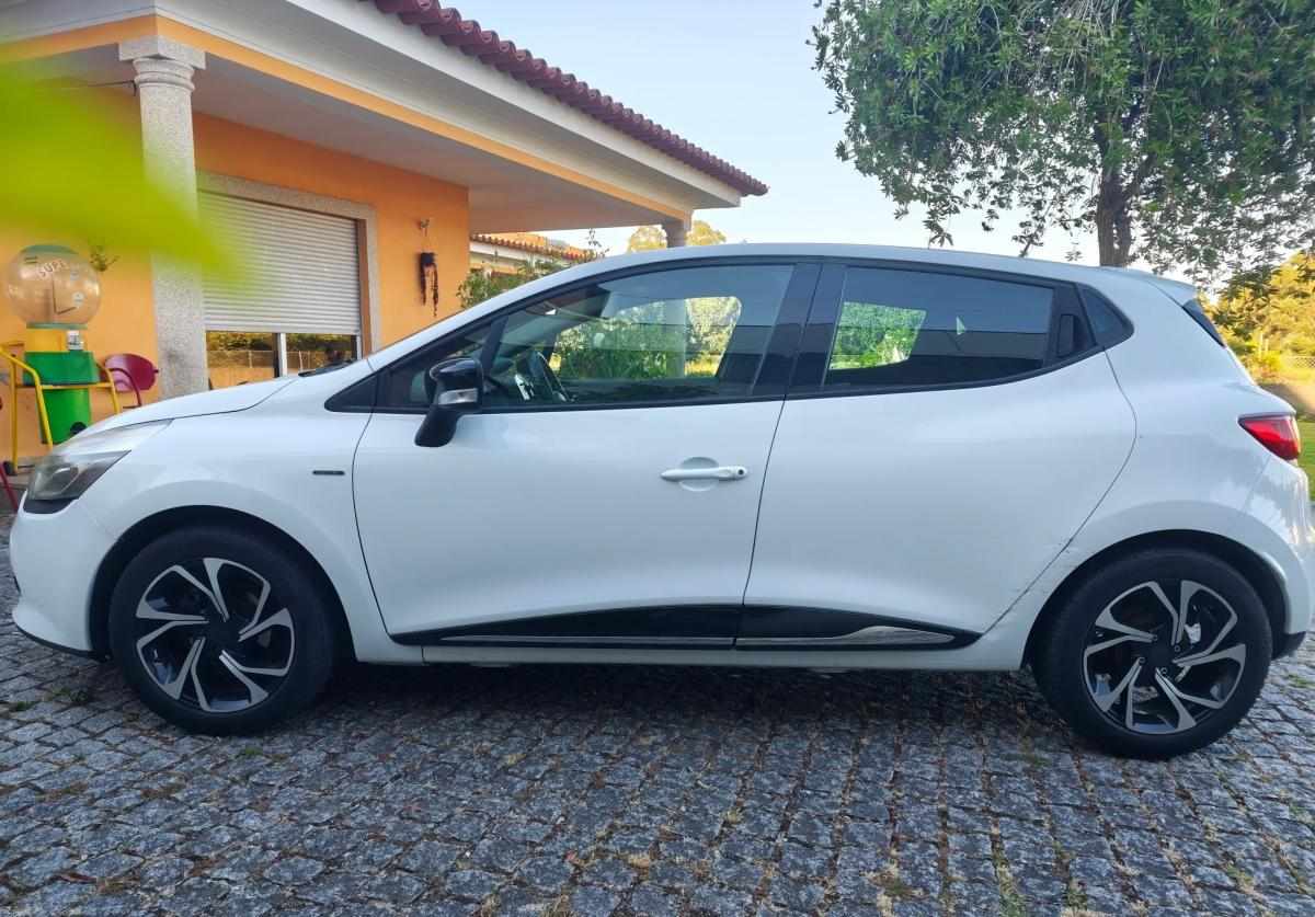 renault-clio-1-2-2014-gasolina-1149cc
