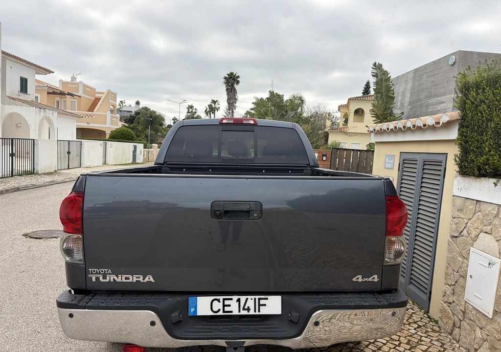 toyota-hilux-3-0-d-4d-2008-diesel-2982cc