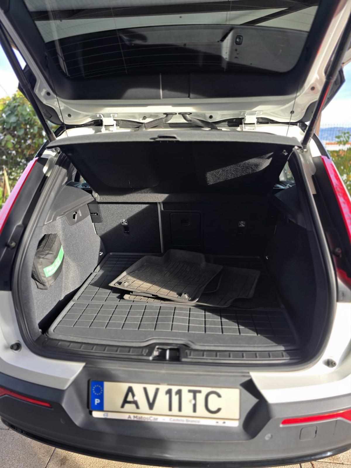 volvo-xc40-1-geracao-2023-eletrico