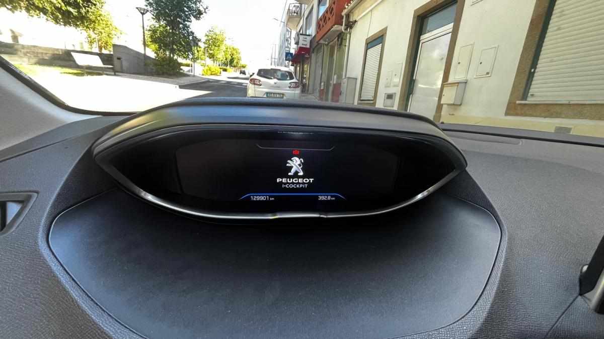 peugeot-3008-1-5-bluehdi-2019-diesel-1499cc