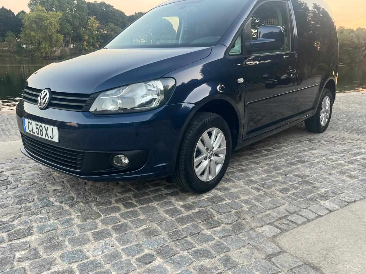 volkswagen-caddy-1-6-102cv-2012-diesel-1598cc