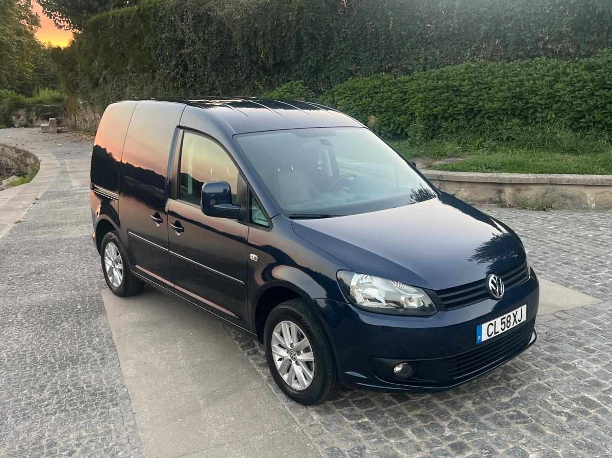 volkswagen-caddy-1-6-102cv-2012-diesel-1598cc