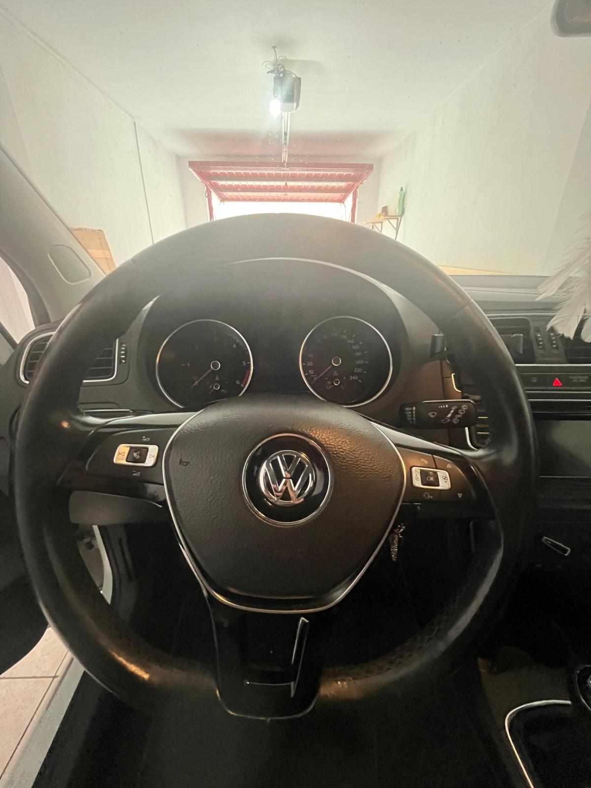 volkswagen-polo-1-4-tdi-2014-diesel-1422cc
