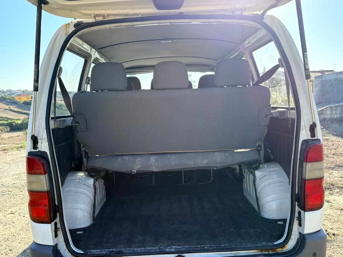 toyota-hiace-2-5-88cv-2005-diesel-2494cc