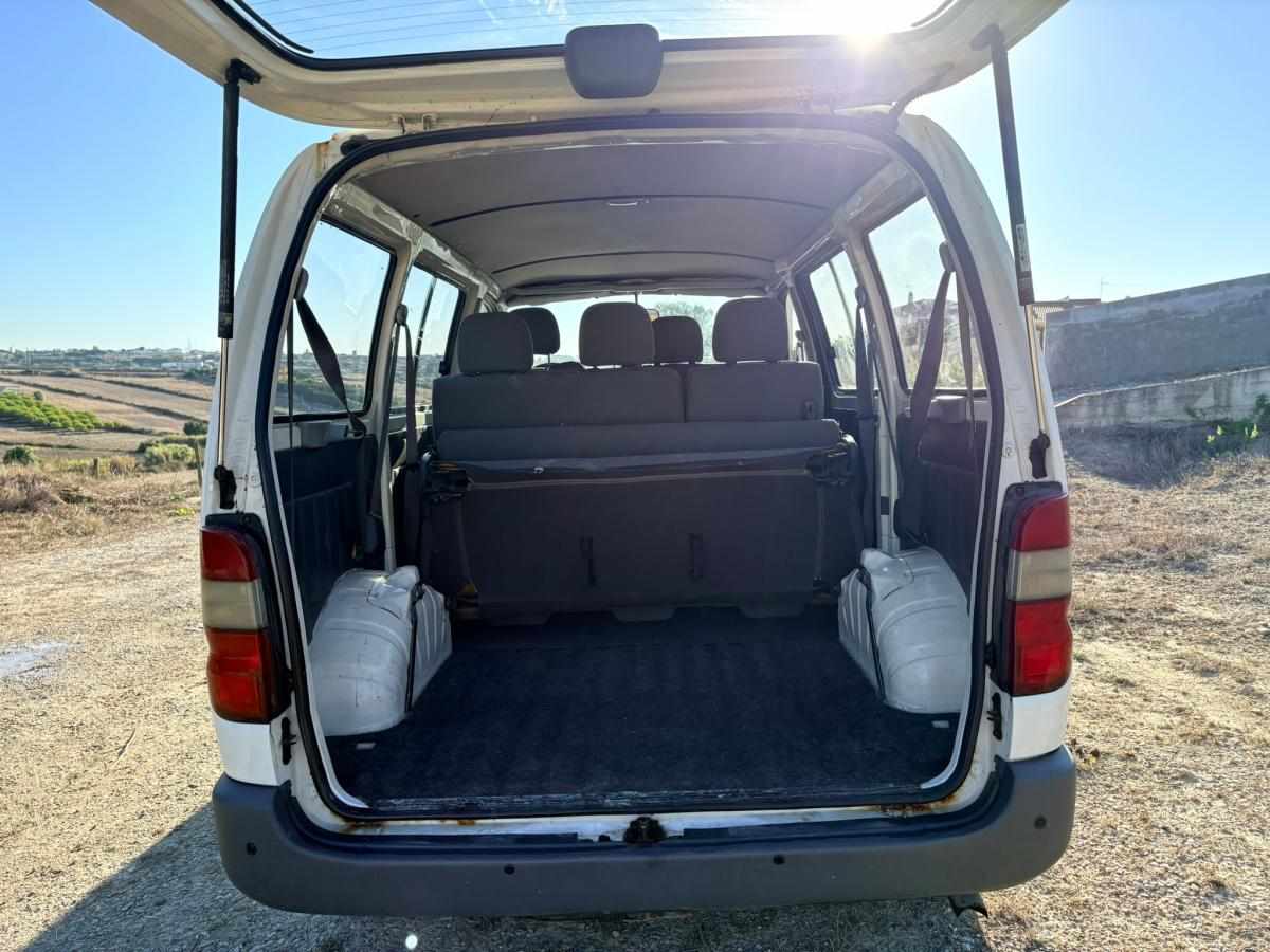 toyota-hiace-2-5-88cv-2005-diesel-2494cc