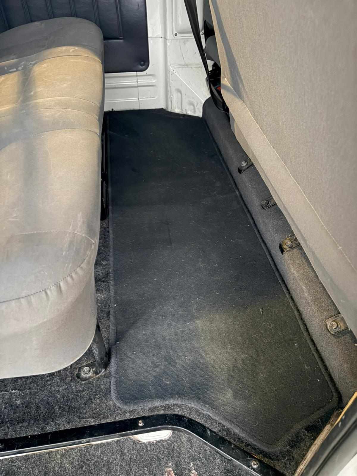 toyota-hiace-2-5-88cv-2005-diesel-2494cc