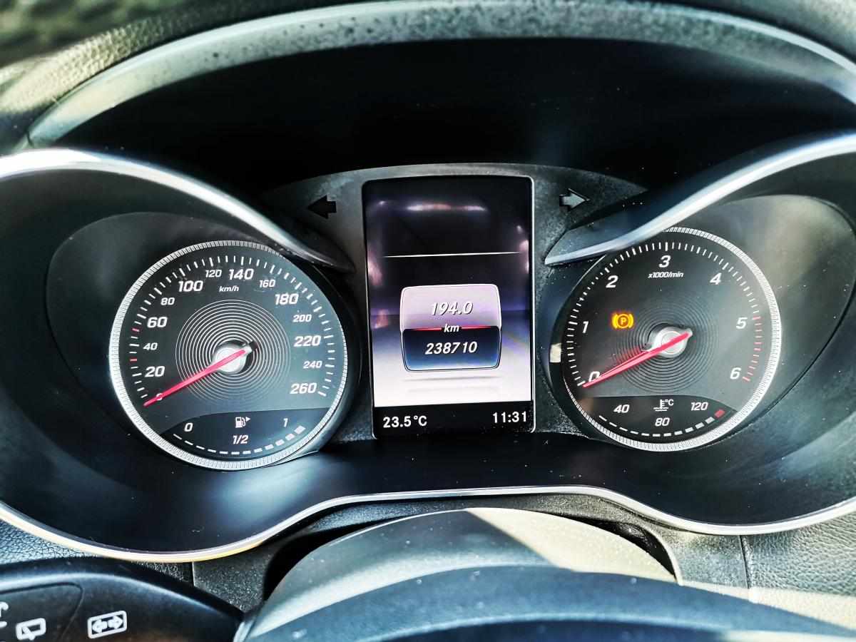 mercedes-benz-classe-c-c-200-d-2015-diesel-1598cc