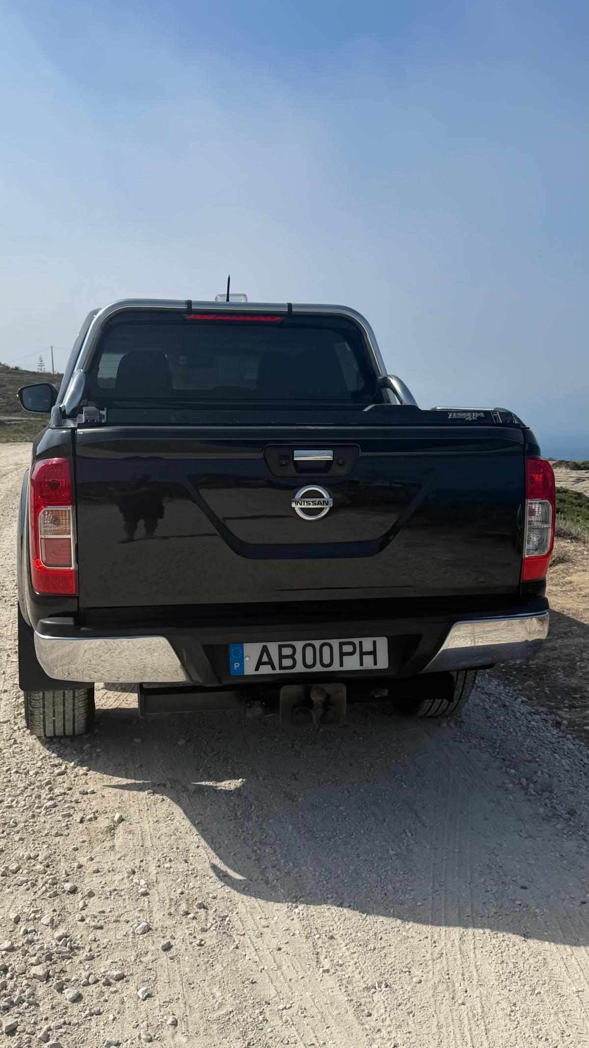 nissan-np300-navara-2-3-dci-awd-2016-diesel-2298cc