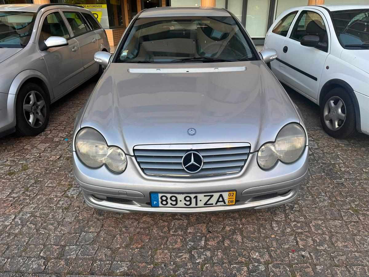 mercedes-benz-classe-c-c-220-cdi-2002-diesel-2148cc