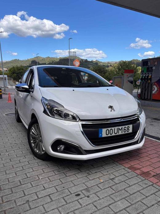 peugeot-208-1-2-vti-2018-gasolina-1199cc