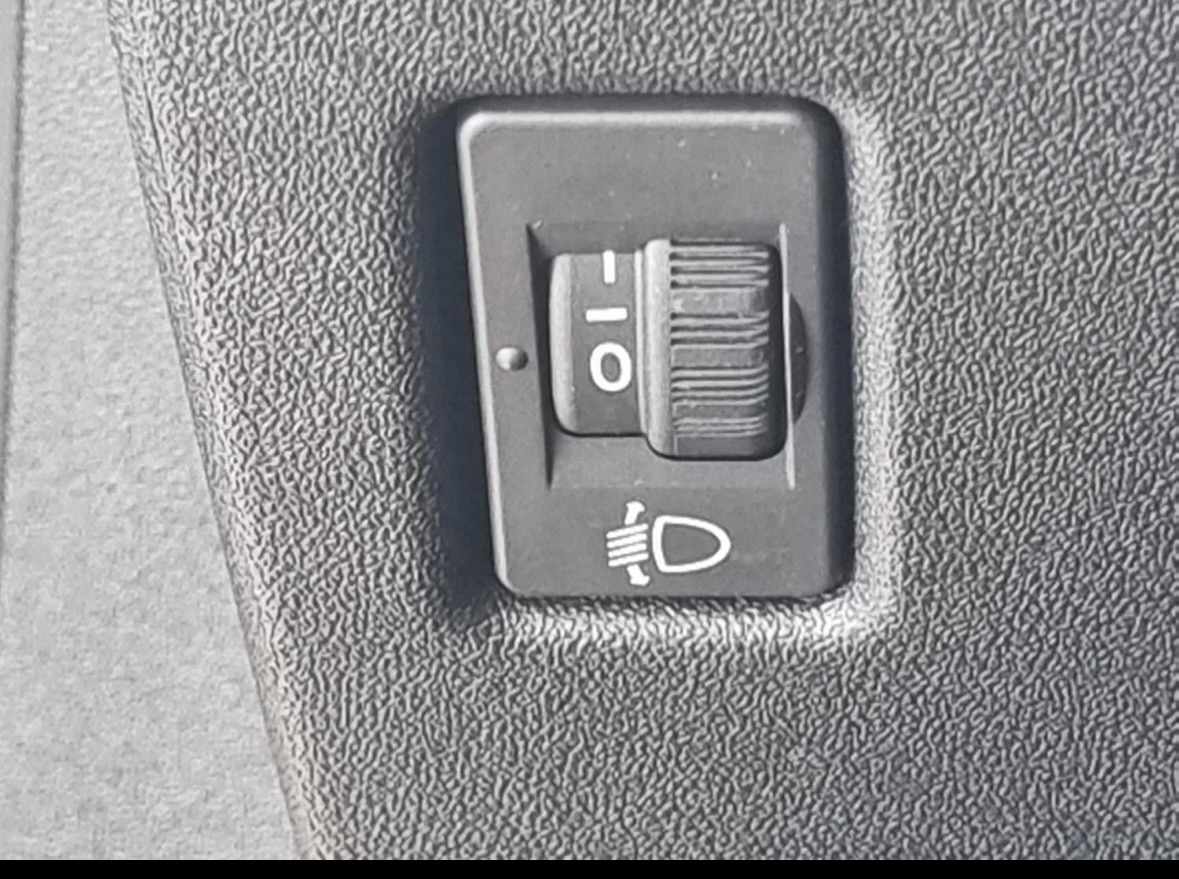 peugeot-208-1-2-vti-2018-gasolina-1199cc