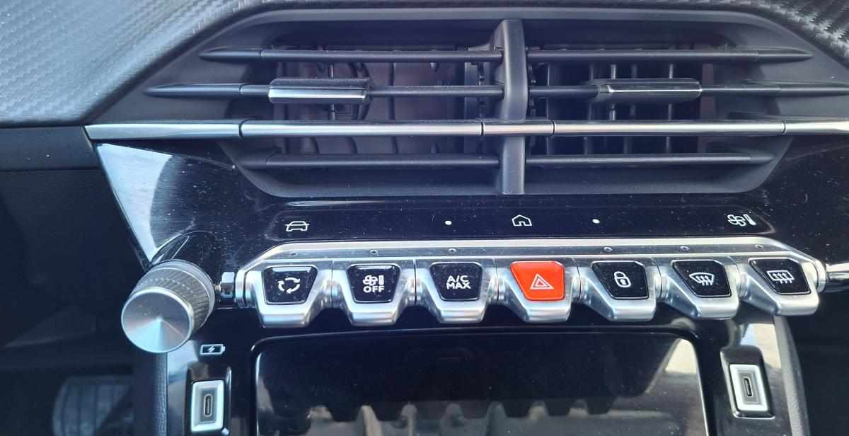 peugeot-208-1-2-puretech-2024-gasolina-1199cc