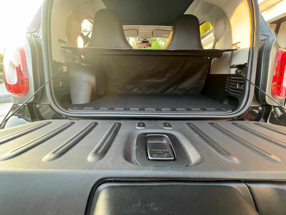 smart-fortwo-0-9-brabus-2017-gasolina-898cc