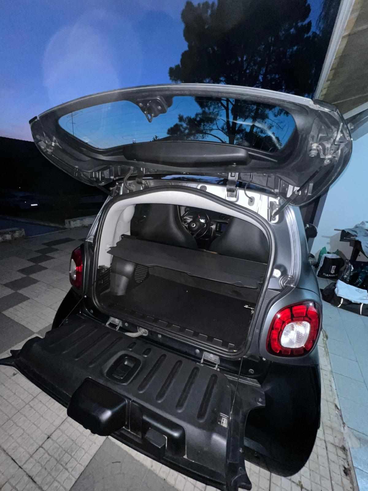 smart-fortwo-0-9-brabus-2017-gasolina-898cc