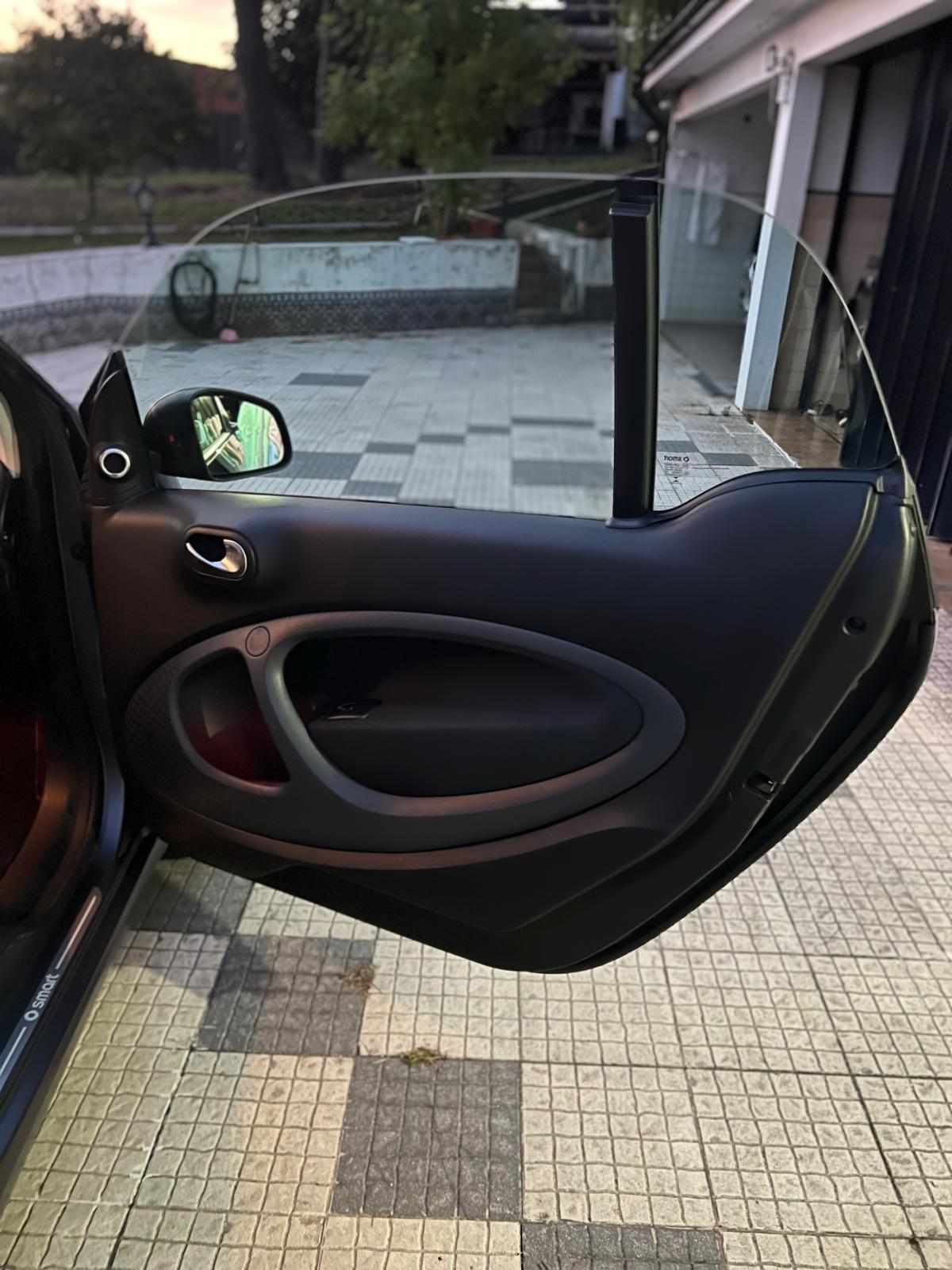 smart-fortwo-0-9-brabus-2017-gasolina-898cc