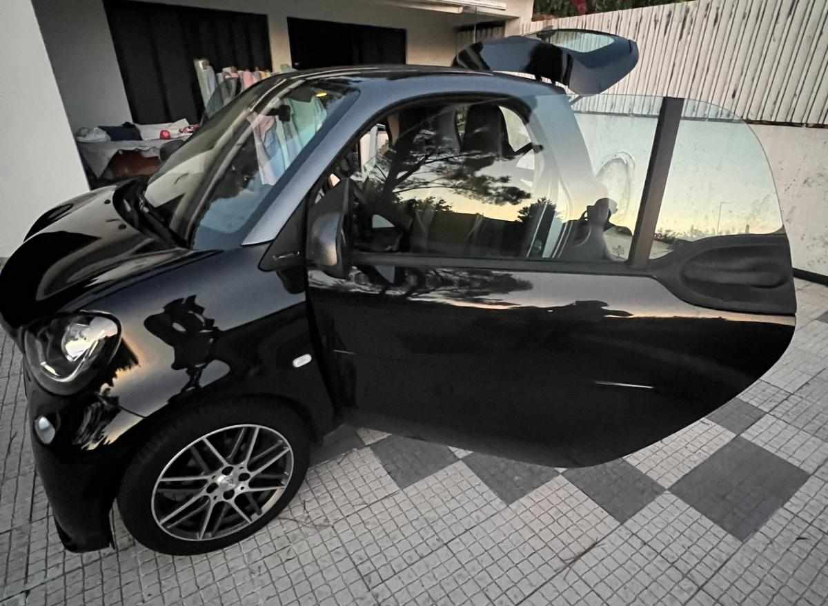smart-fortwo-0-9-brabus-2017-gasolina-898cc