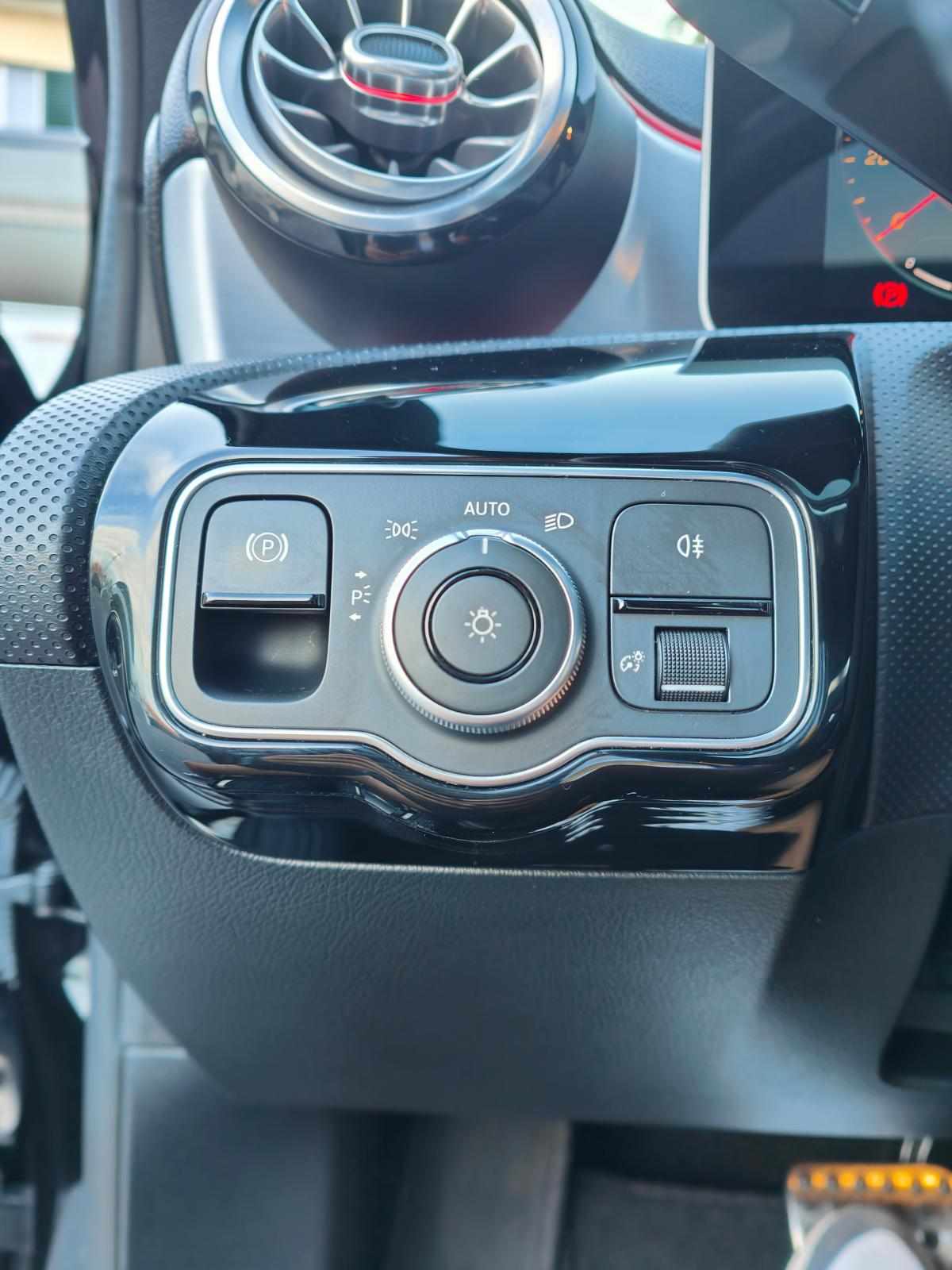 mercedes-benz-classe-a-a-180-d-2018-diesel-1461cc