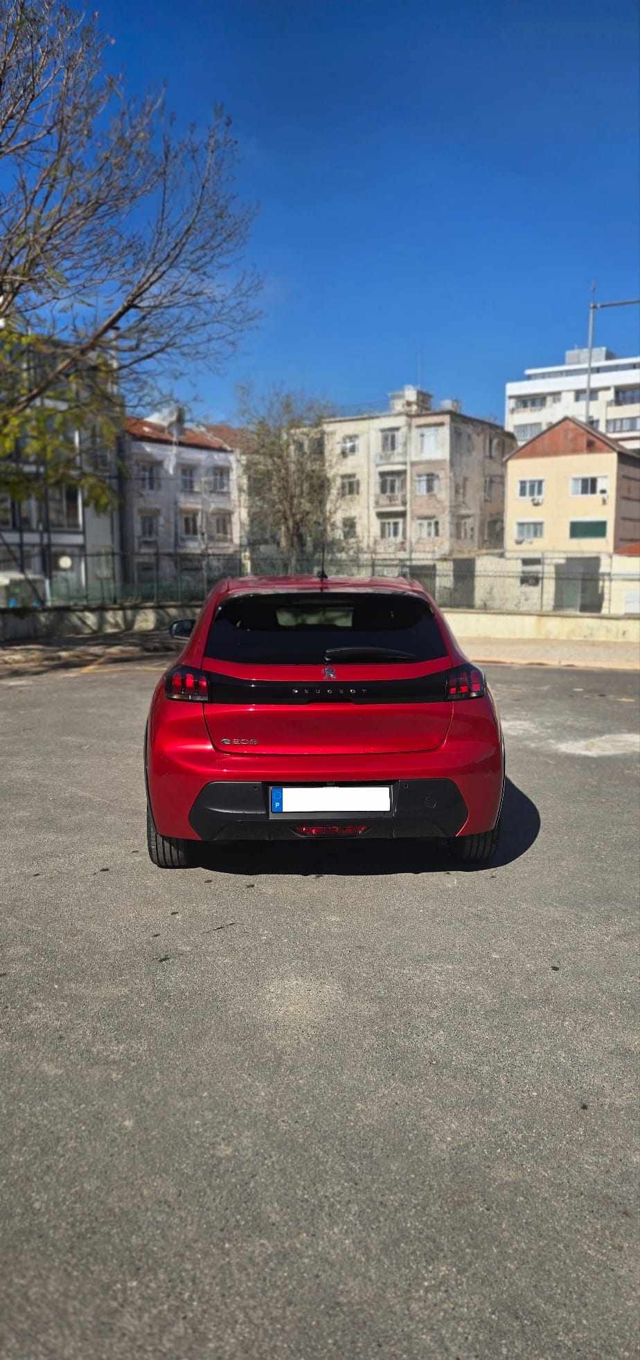 peugeot-e-208-ev-50-kwh-2023-eletrico