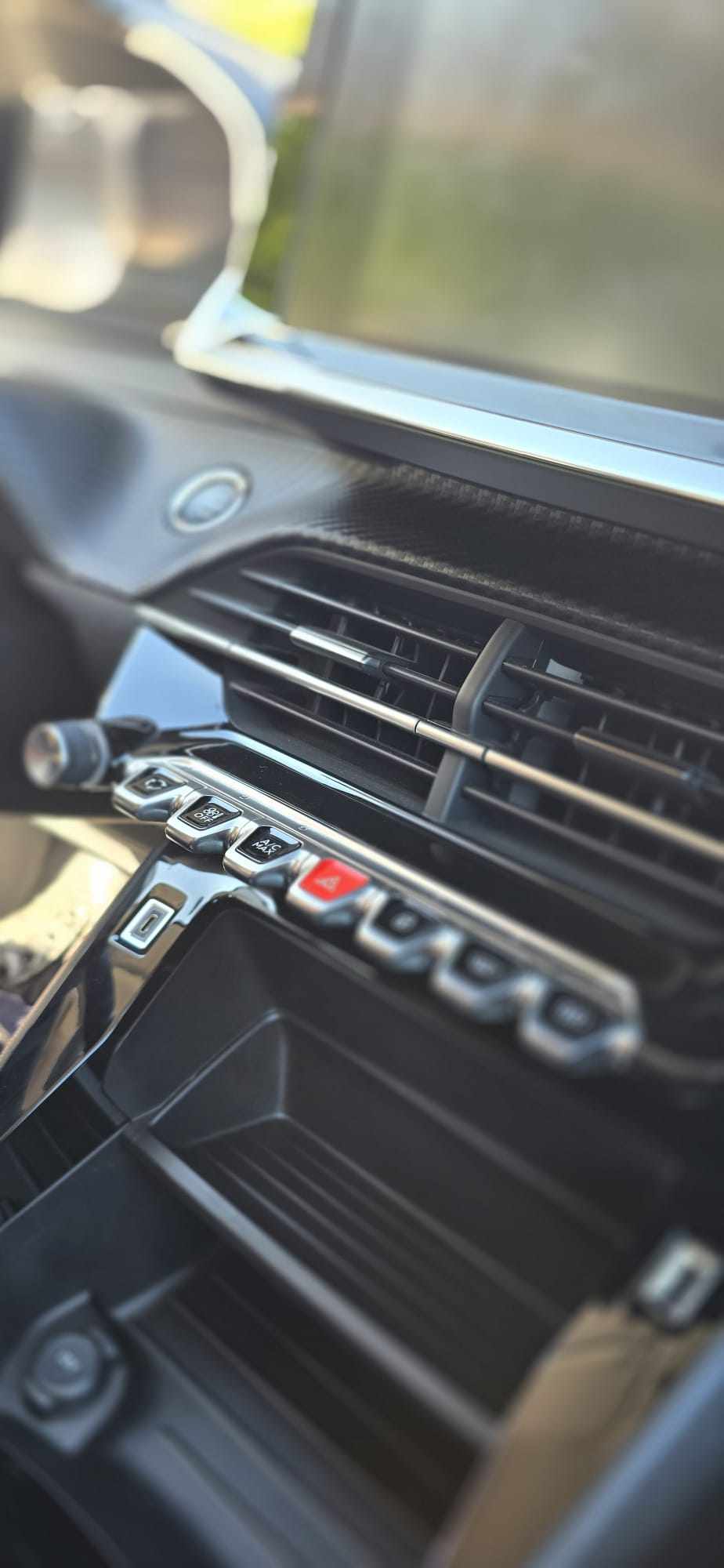 peugeot-e-208-ev-50-kwh-2023-eletrico