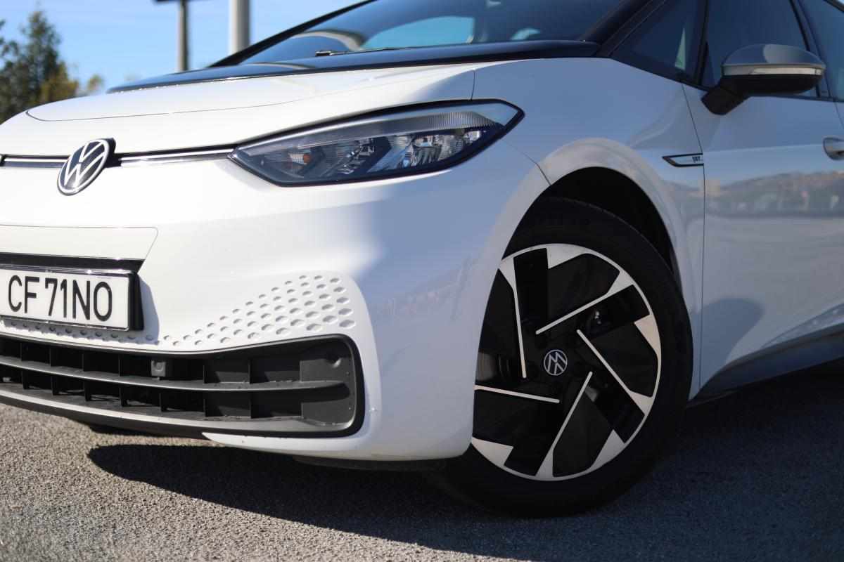 volkswagen-id-3-pro-performance-58-kwh-2020-eletrico