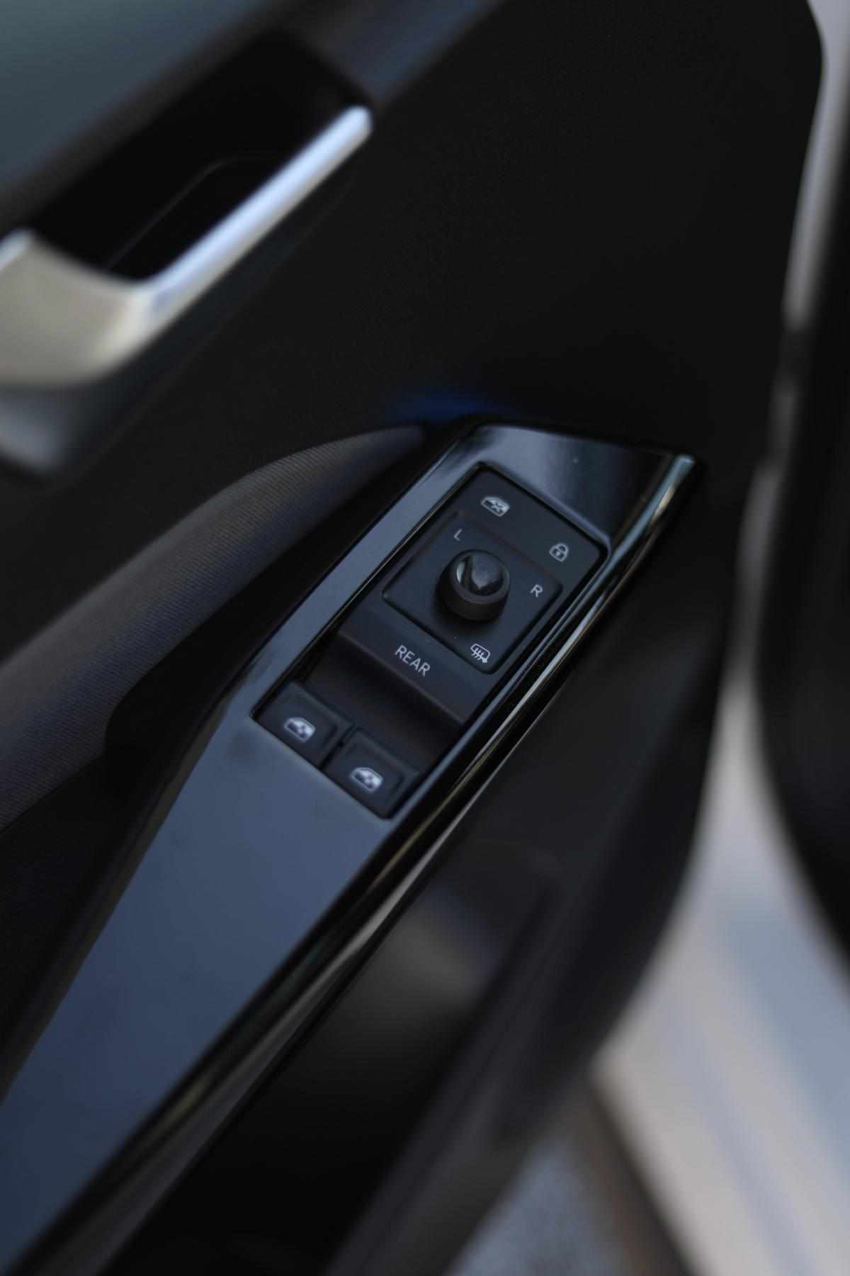 volkswagen-id-3-pro-performance-58-kwh-2020-eletrico