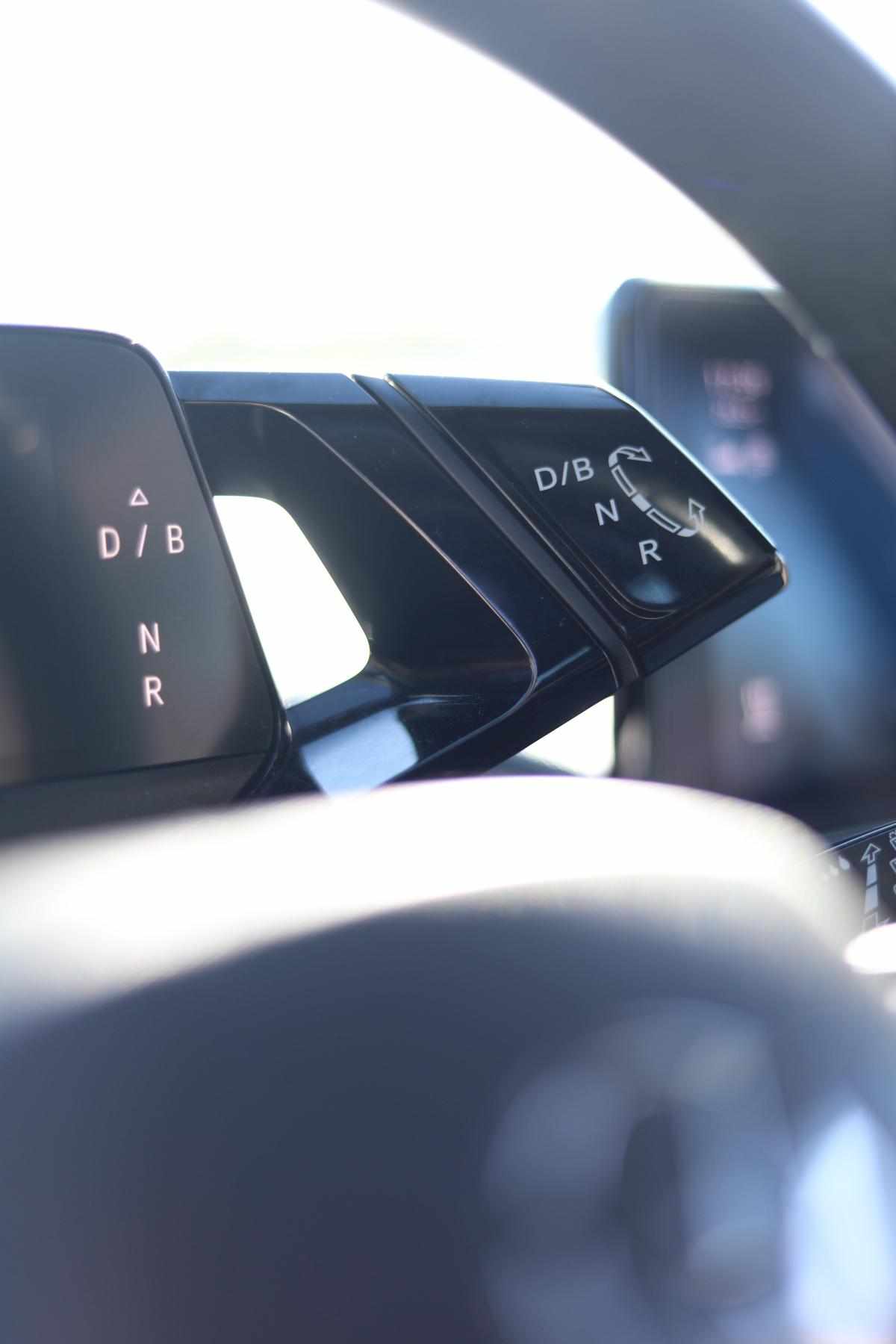 volkswagen-id-3-pro-performance-58-kwh-2020-eletrico