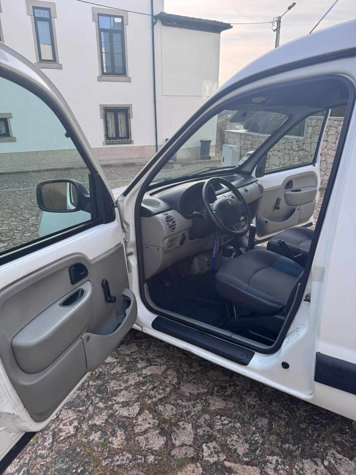 renault-kangoo-1-5-dci-2007-diesel-1461cc