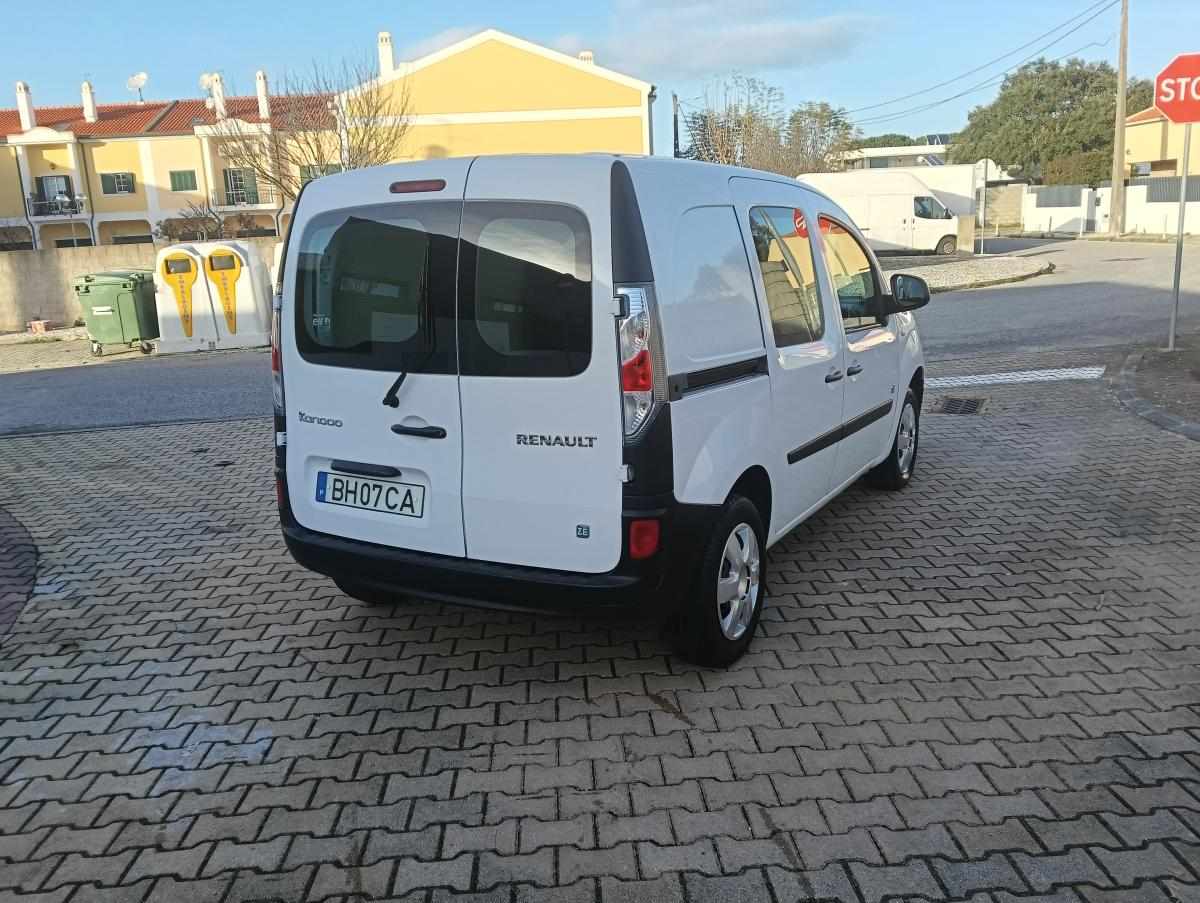 renault-kangoo-22-kwh-2016-eletrico