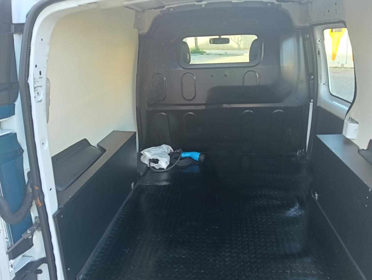 renault-kangoo-22-kwh-2016-eletrico