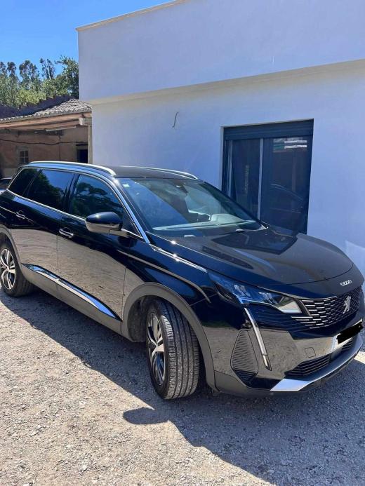 peugeot-5008-1-5-bluehdi-2023-diesel-1499cc