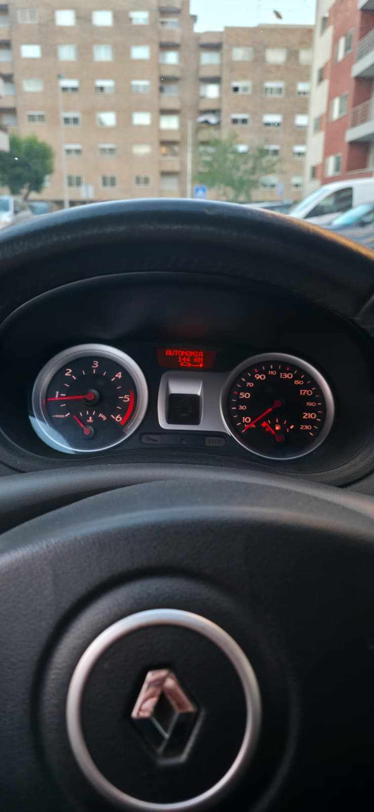 renault-clio-1-5-dci-2007-diesel-1461cc