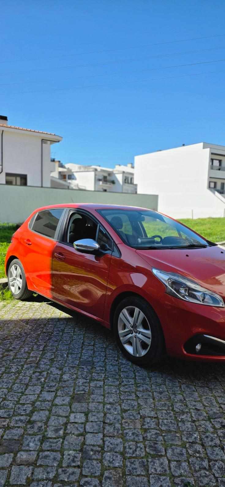 peugeot-208-1-2-vti-2016-gasolina-1199cc