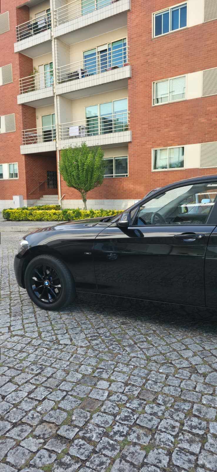 bmw-serie-1-116d-2012-diesel-1598cc