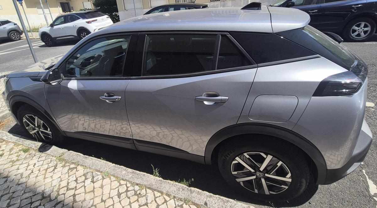 peugeot-2008-e-2008-2023-eletrico