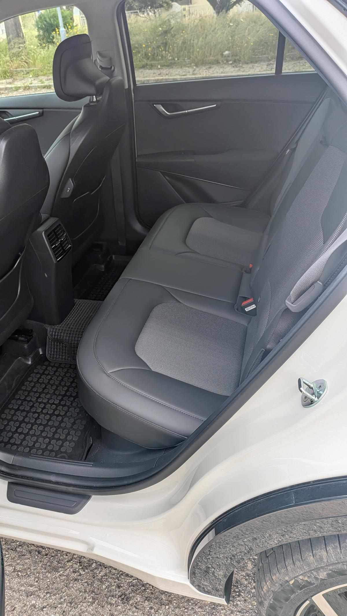kia-niro-hybrid-1-6-gdi-2024-gasolina-1580cc