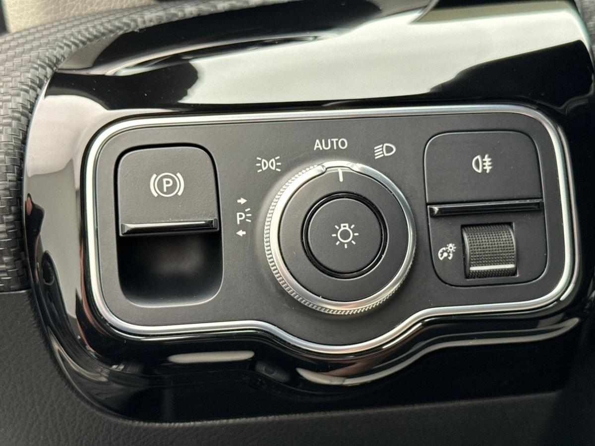 mercedes-benz-classe-a-a-250-e-1-3-2020-hibrido-a-gasolina-1332cc
