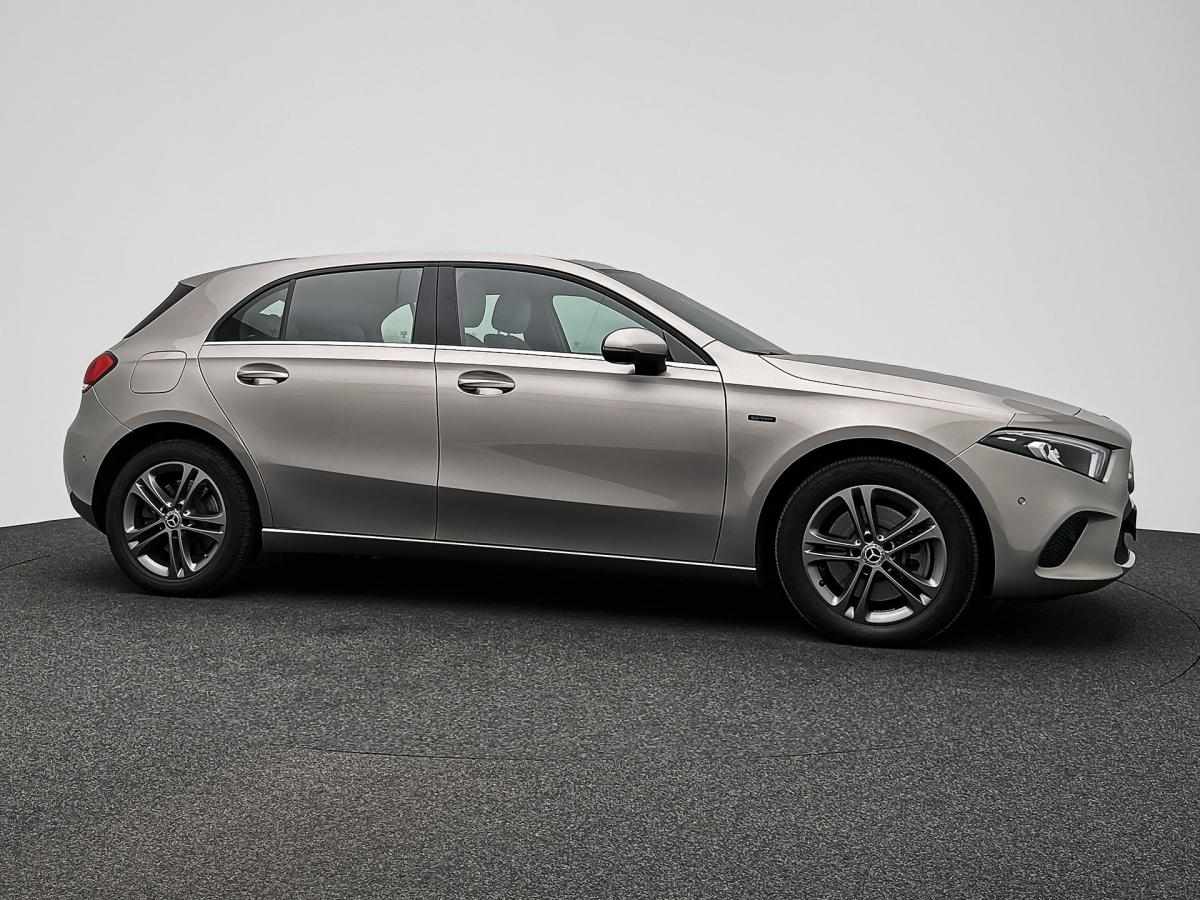 mercedes-benz-classe-a-a-250-e-1-3-2020-hibrido-a-gasolina-1332cc