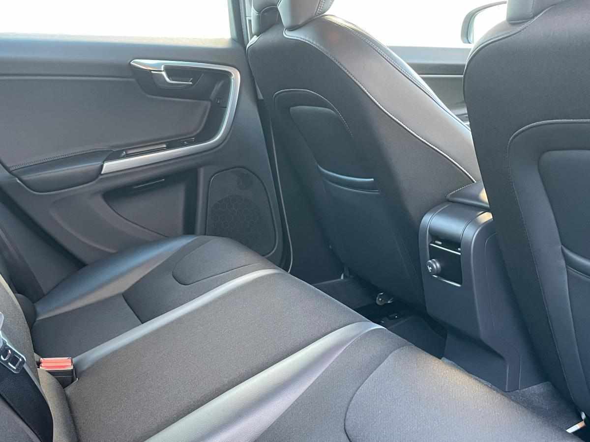 volvo-v60-2018-diesel-1969cc
