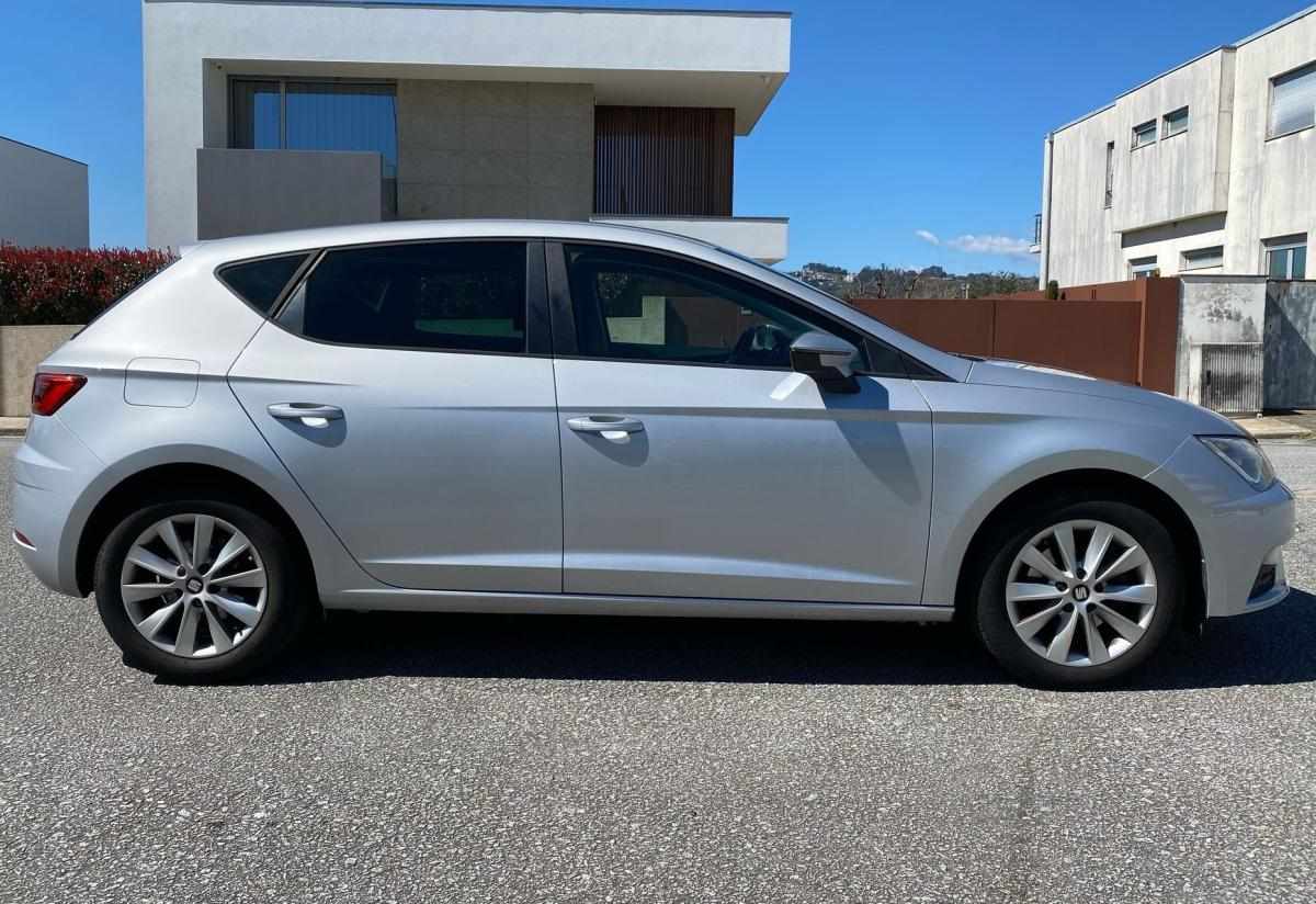 seat-leon-1-6-tdi-2017-diesel-1598cc