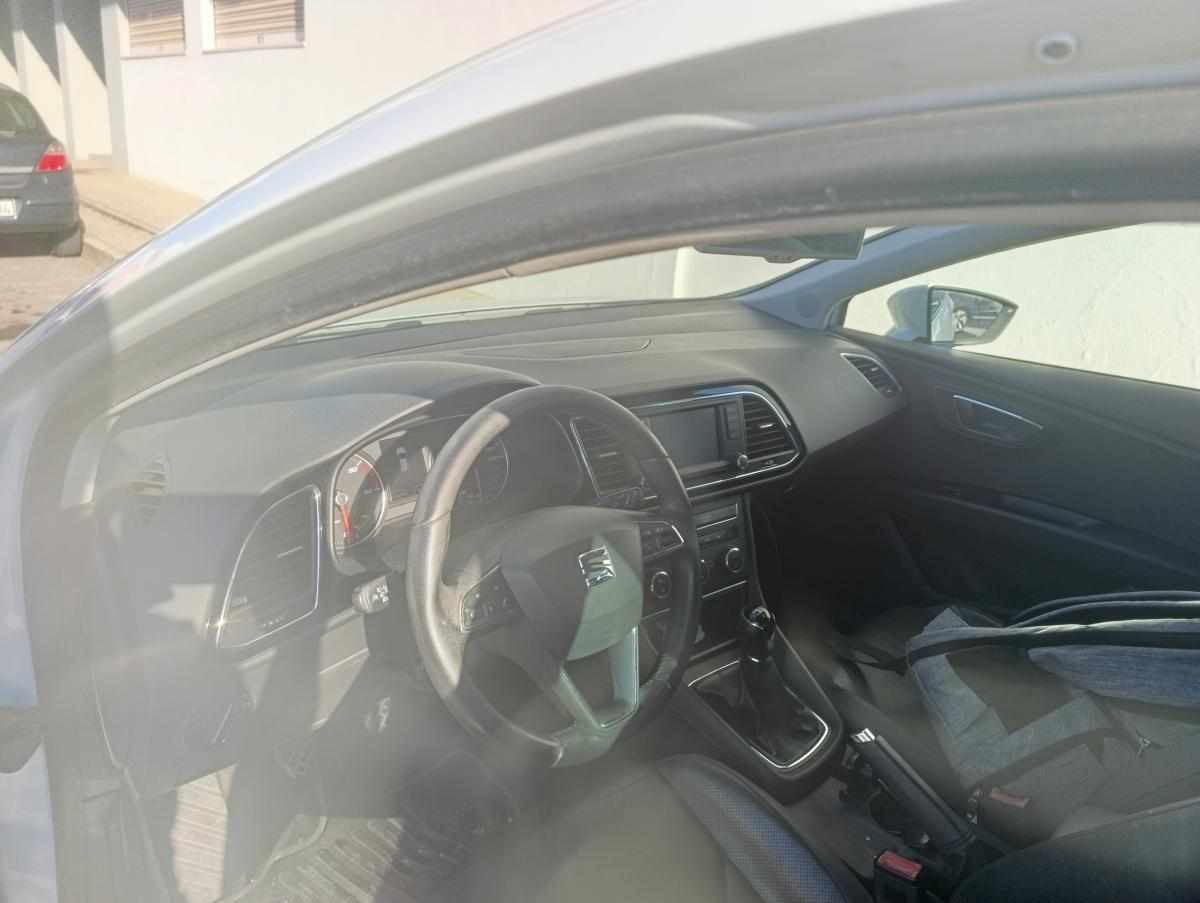 seat-leon-1-6-tdi-ecomotive-2014-diesel-1598cc