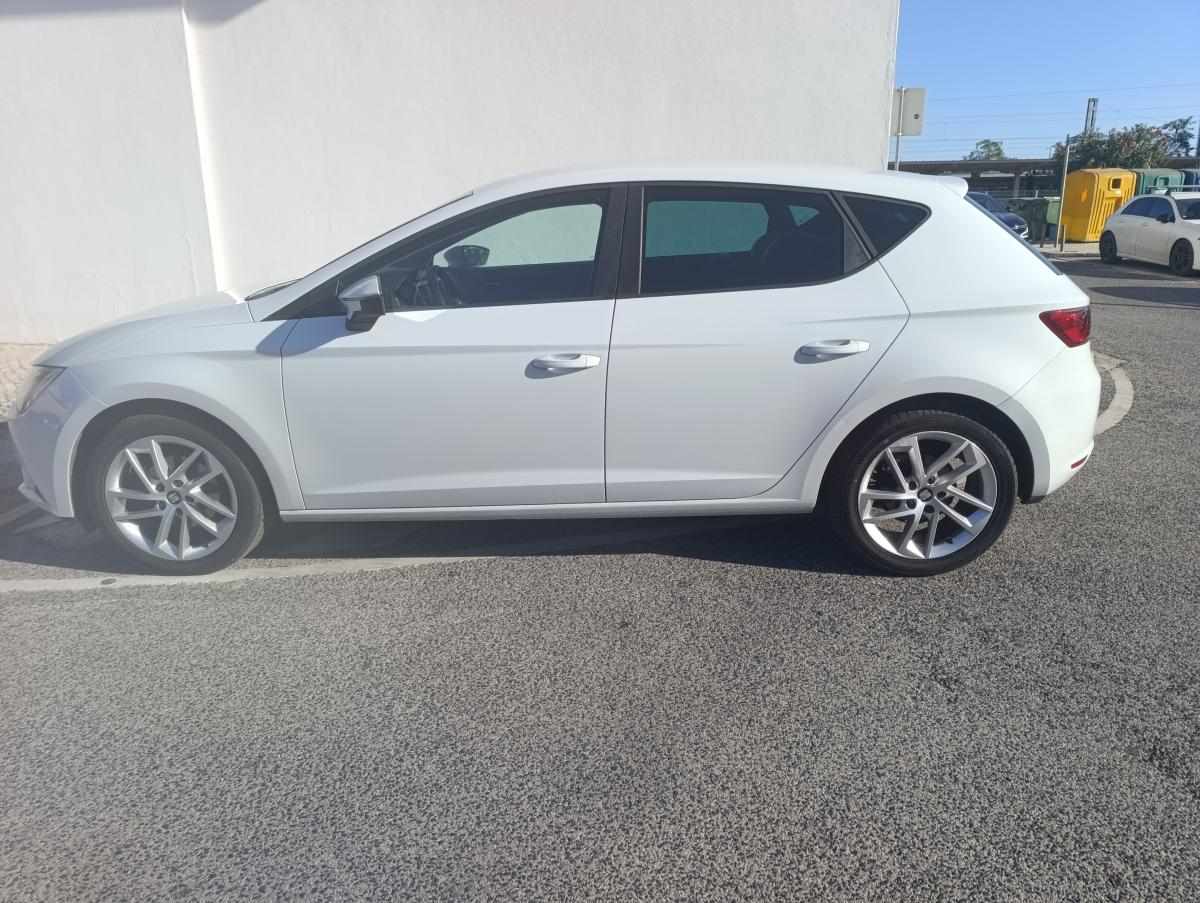 seat-leon-1-6-tdi-ecomotive-2014-diesel-1598cc