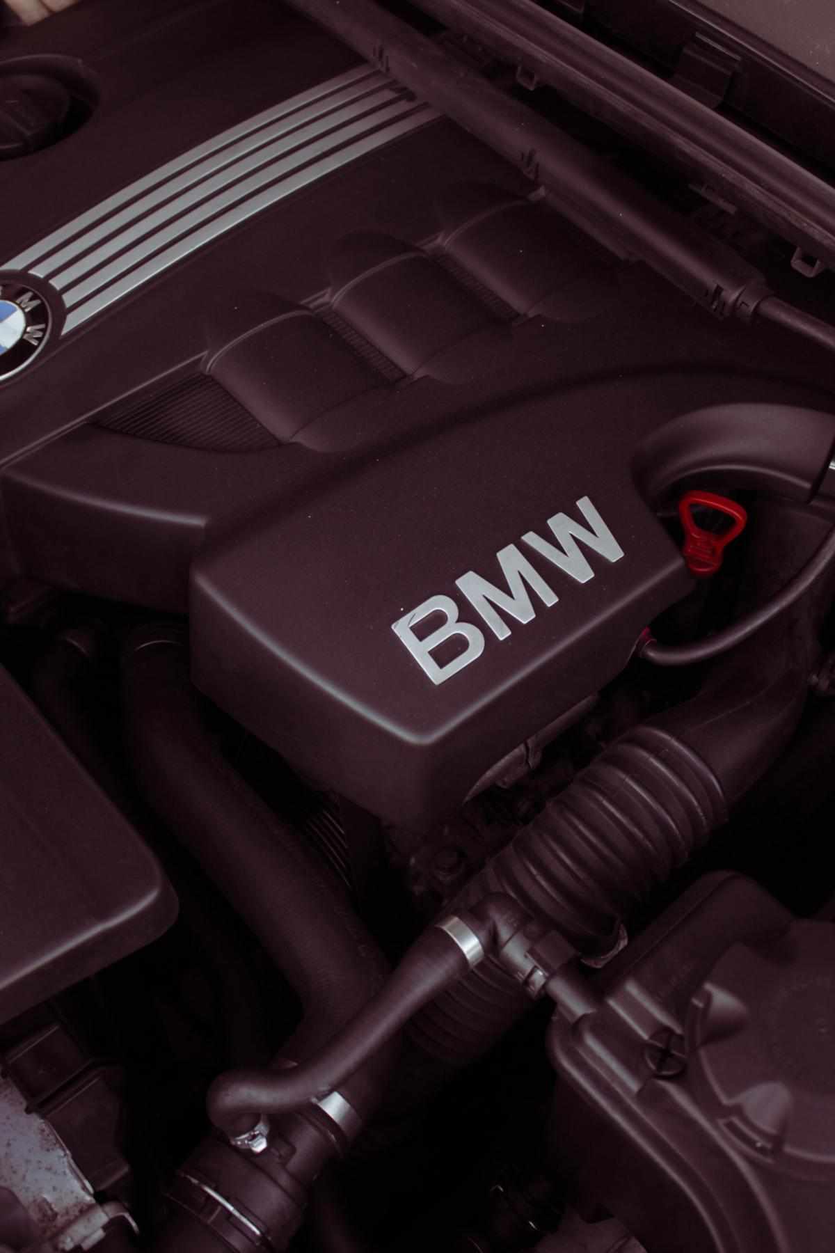 bmw-serie-1-118d-2011-diesel-1995cc