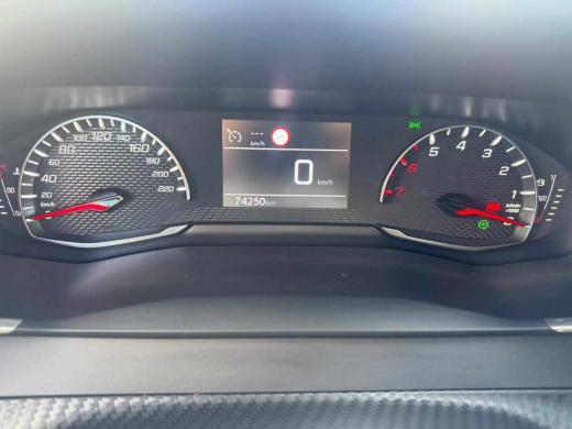 peugeot-208-1-2-puretech-2022-gasolina-1199cc