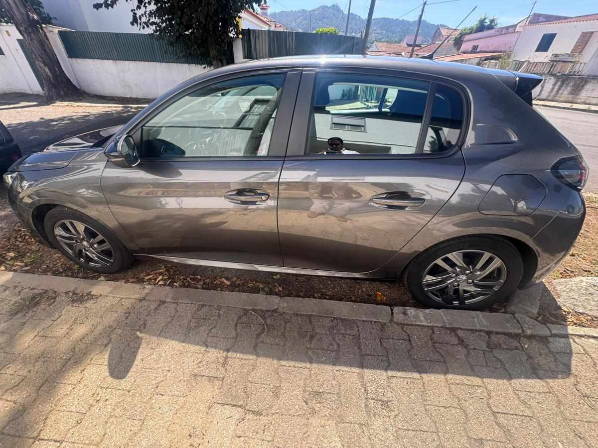 peugeot-208-1-2-puretech-2022-gasolina-1199cc