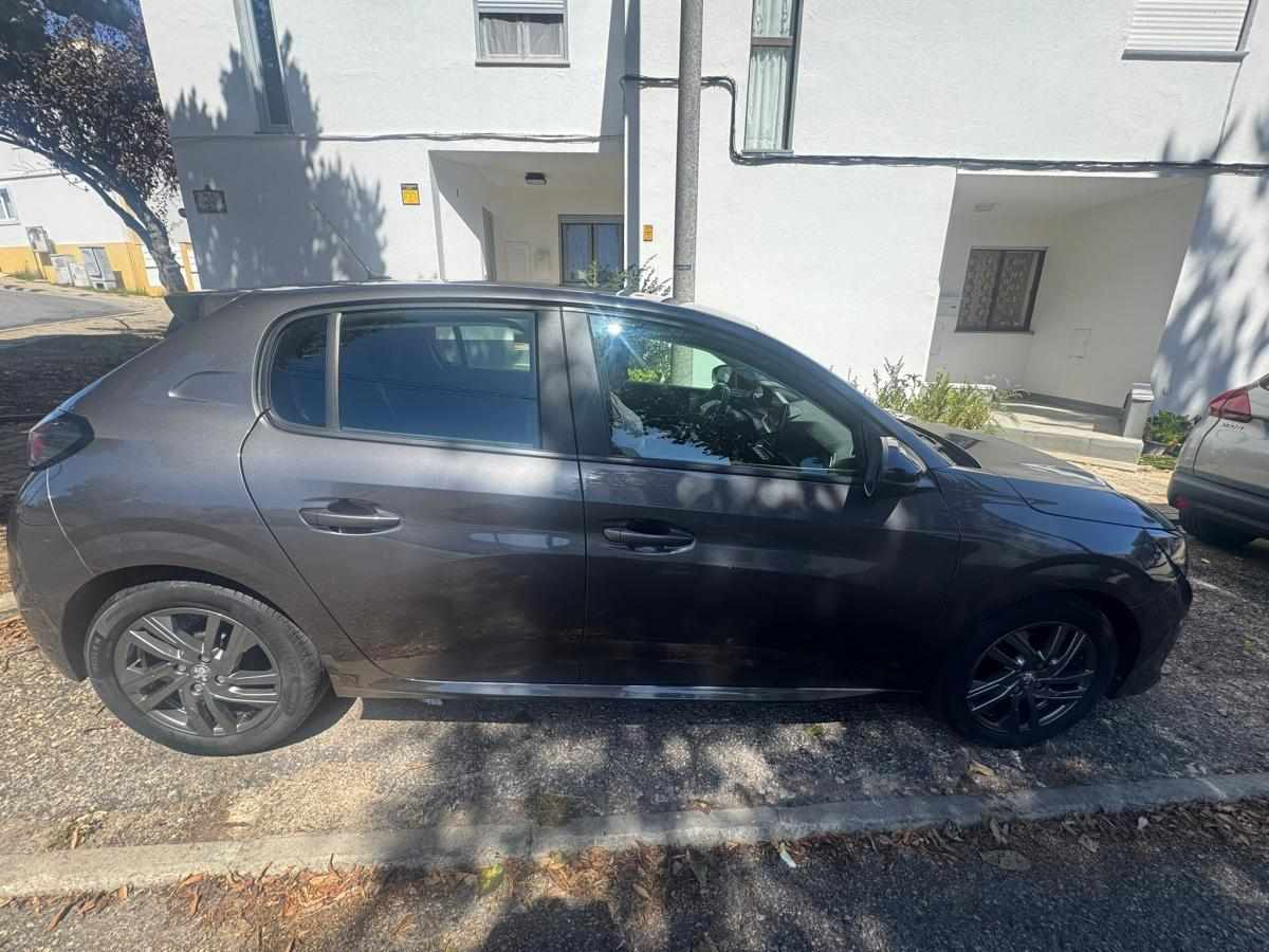 peugeot-208-1-2-puretech-2022-gasolina-1199cc