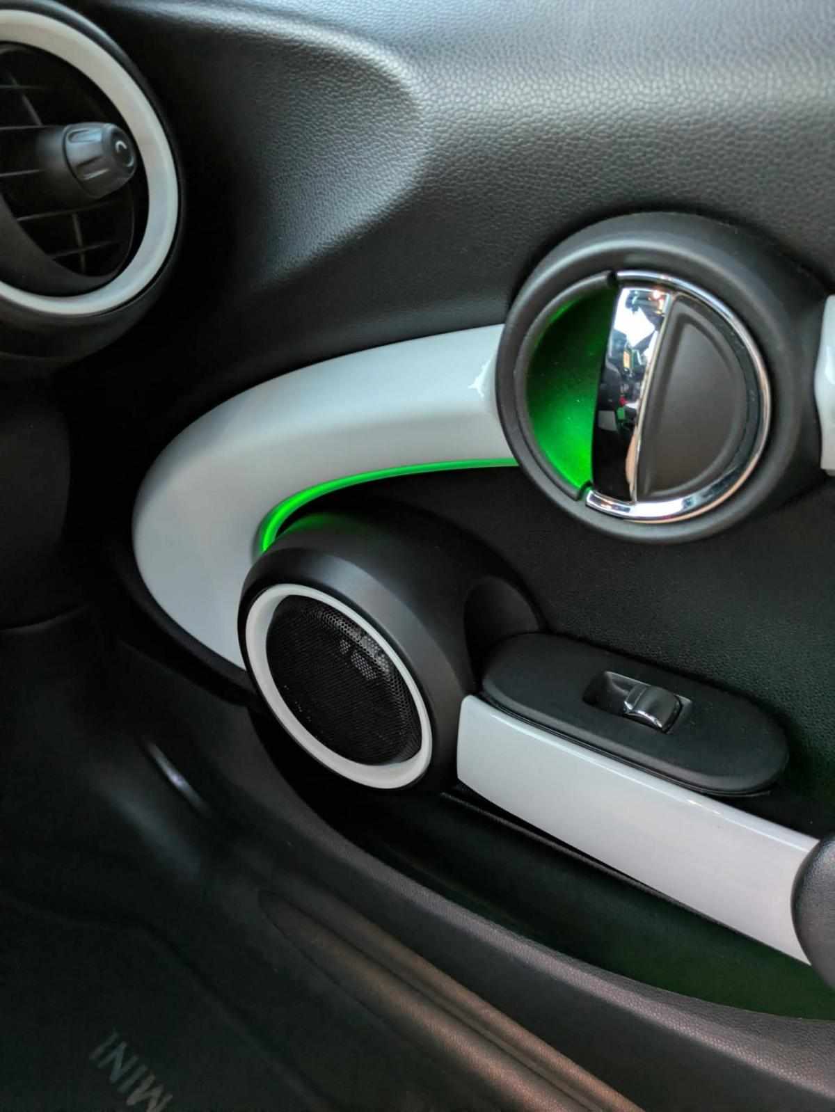 mini-hatch-1-2-2015-gasolina-1233cc