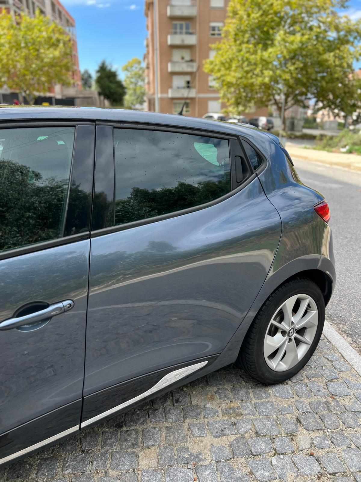 renault-clio-0-9-tce-2017-gasolina-898cc