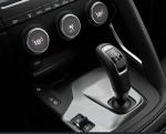 jaguar-e-pace-d150-2-0-awd-2018-diesel-1999cc